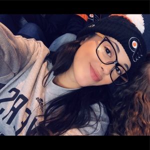 Meet your Posher, Alanna